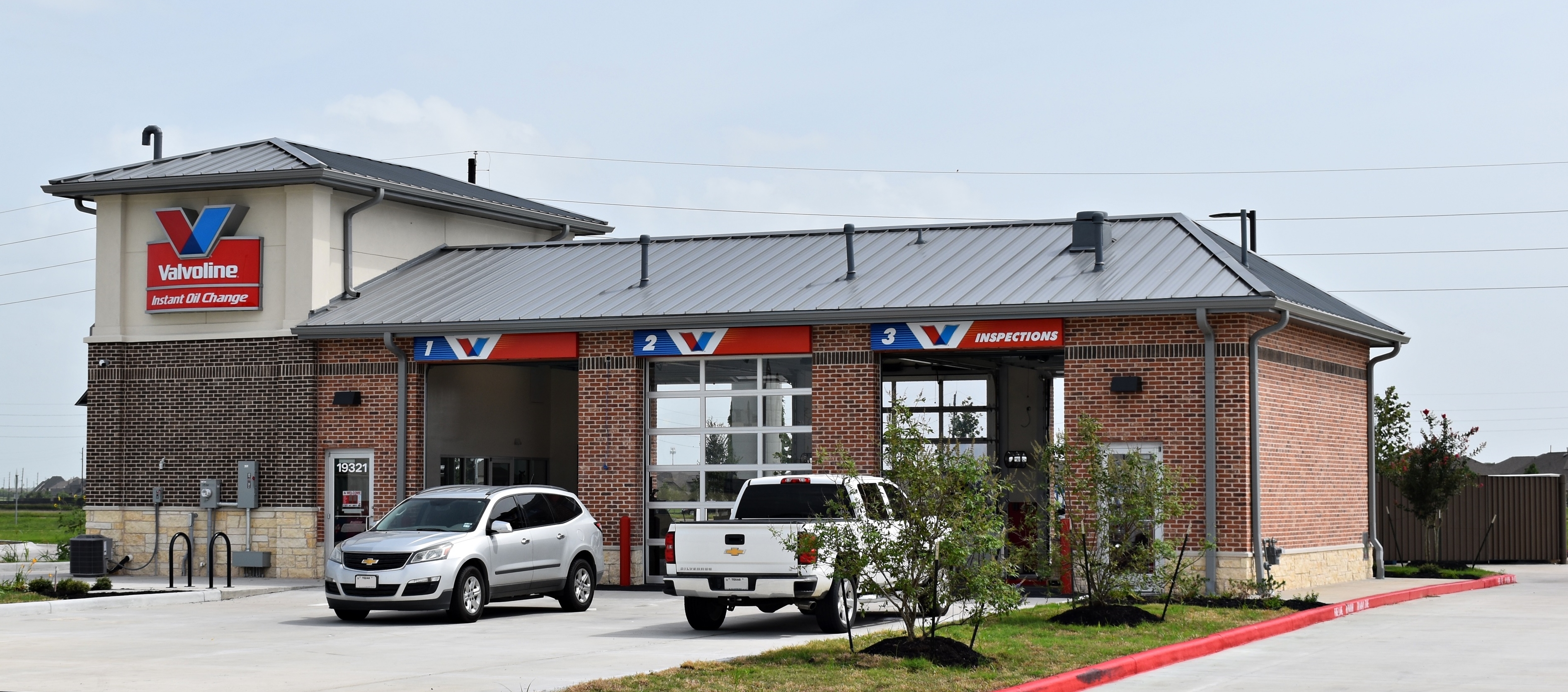 Valvoline in Richmond, TX ground-up construction by Westwood Contractors